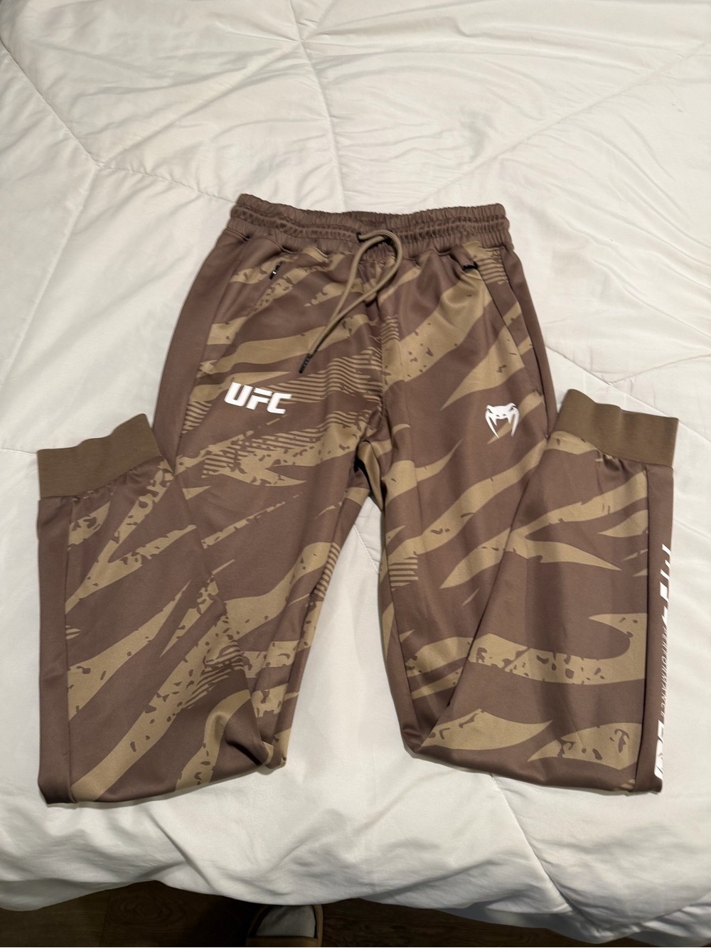 UFC Brown Camo size M adult Joggers with Tan Stripe Print